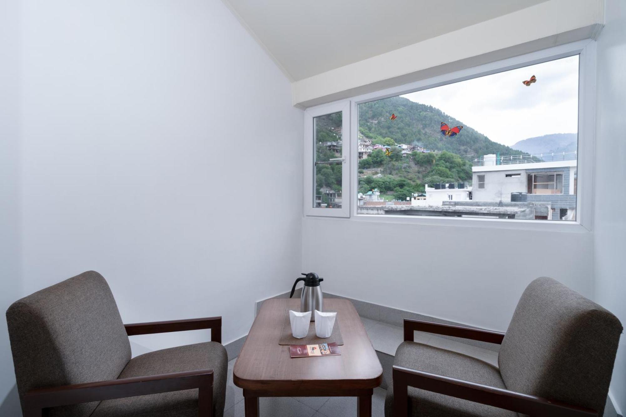 Hotel Kullu Valley Exterior photo